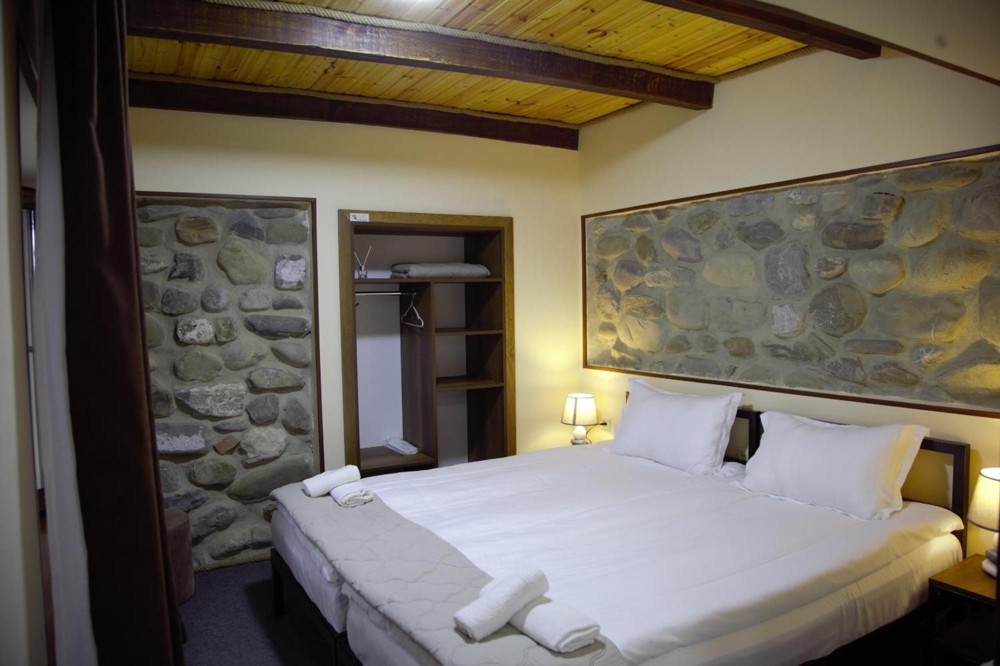 Hotel Kadori Hills à Telavi Extérieur photo