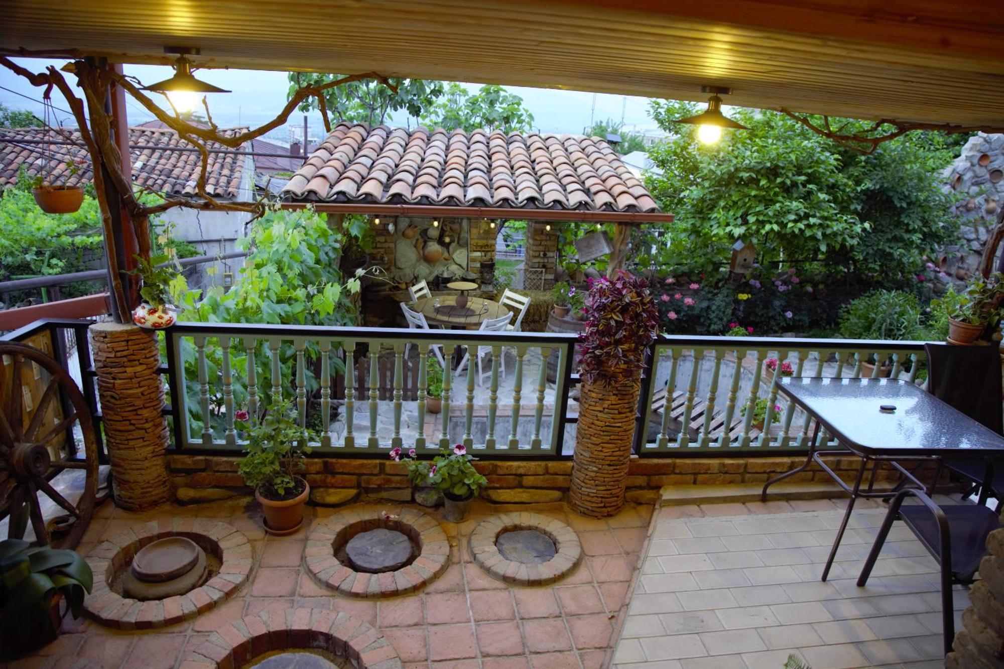 Hotel Kadori Hills à Telavi Extérieur photo
